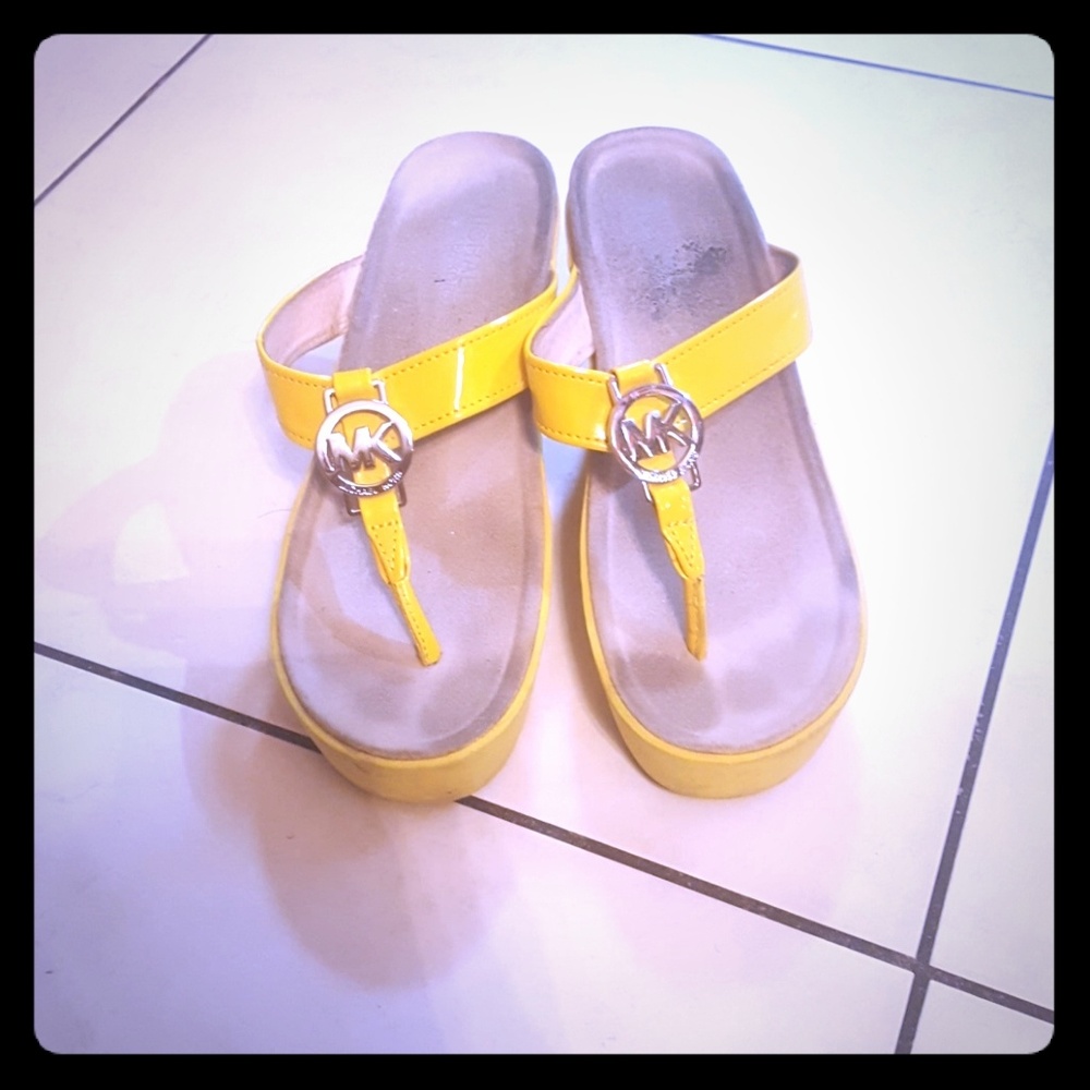 Yellow michael kors
